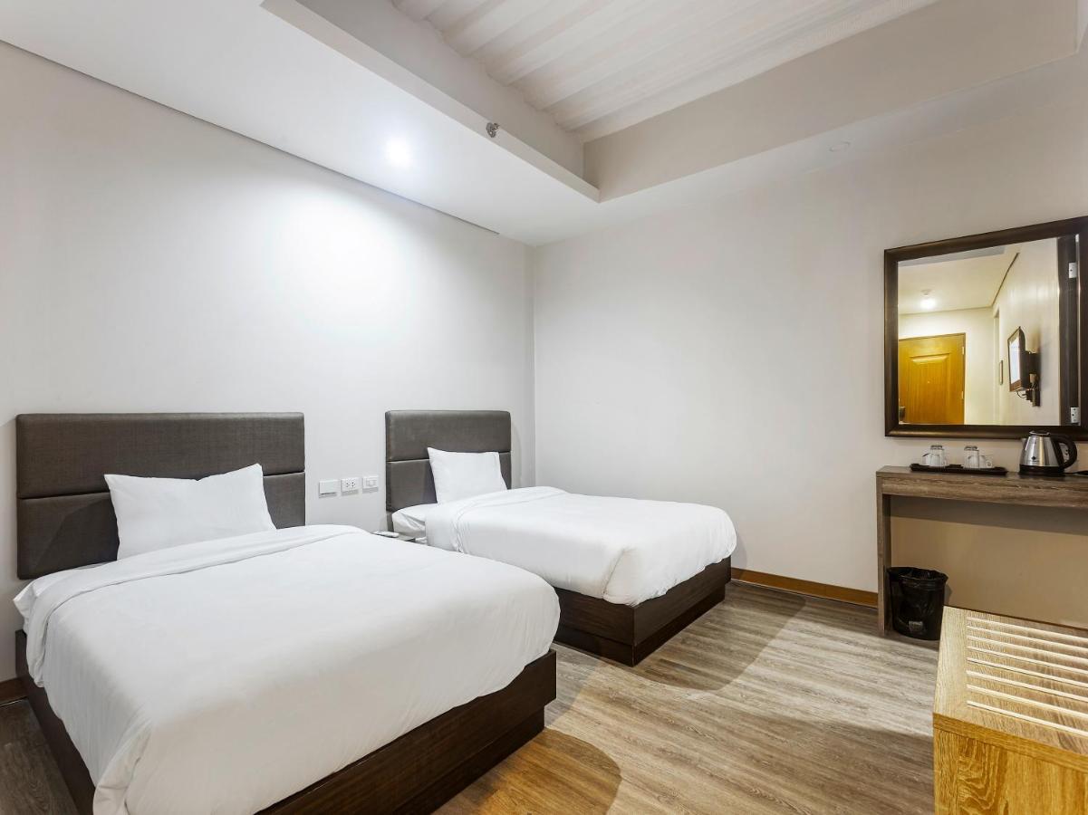Airo Hotel מנילה מראה חיצוני תמונה