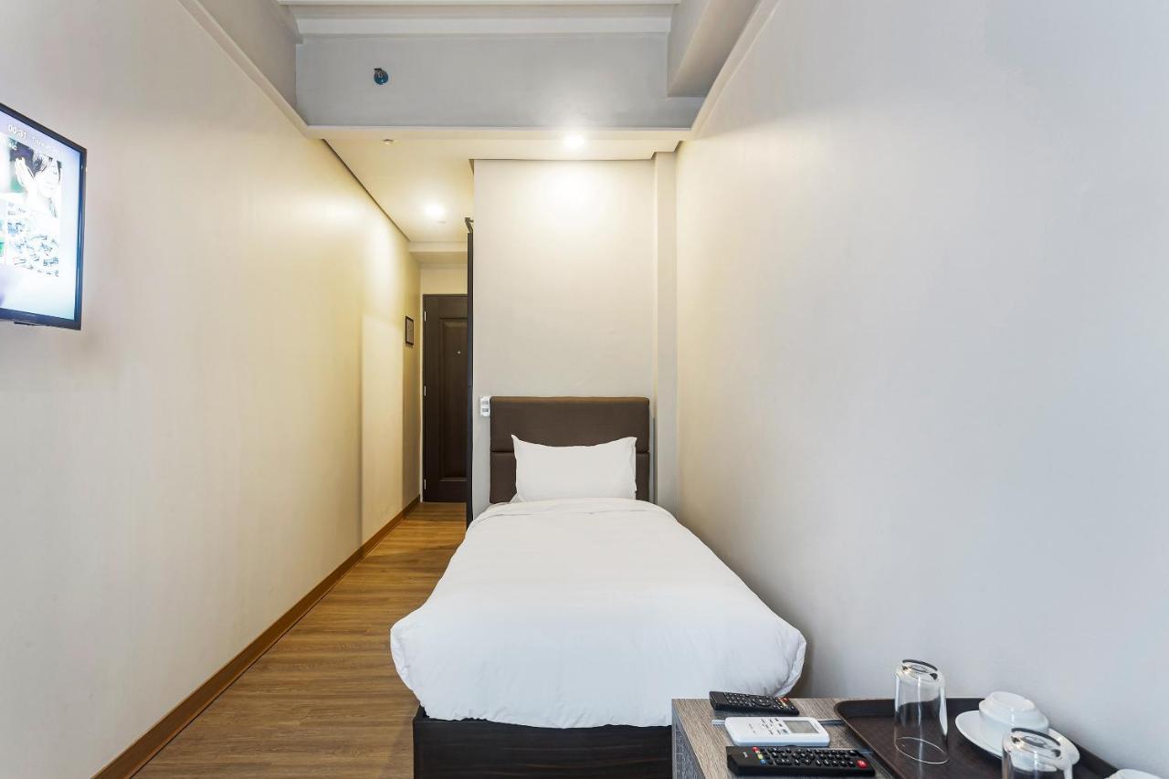 Airo Hotel מנילה מראה חיצוני תמונה