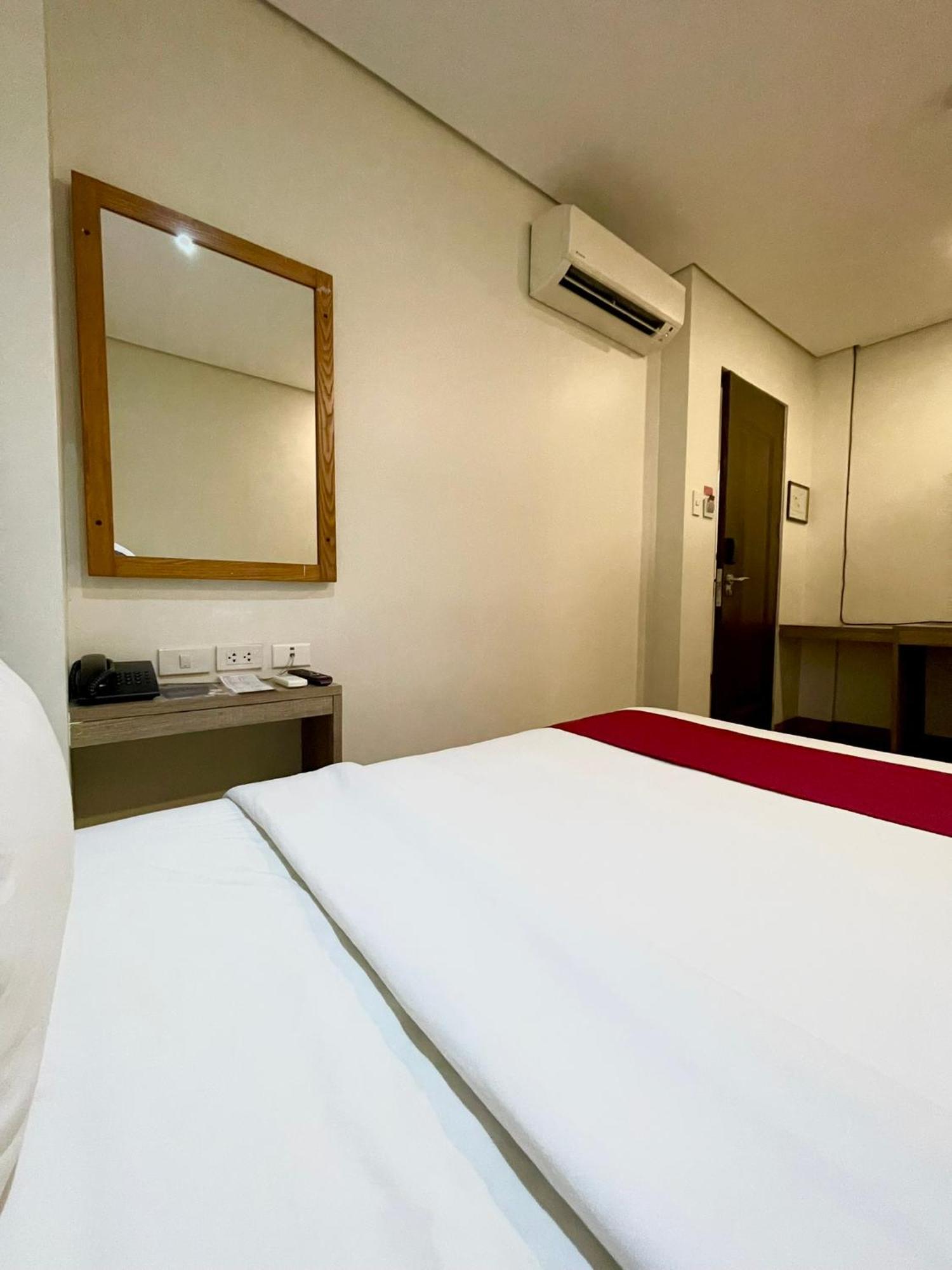 Airo Hotel מנילה מראה חיצוני תמונה